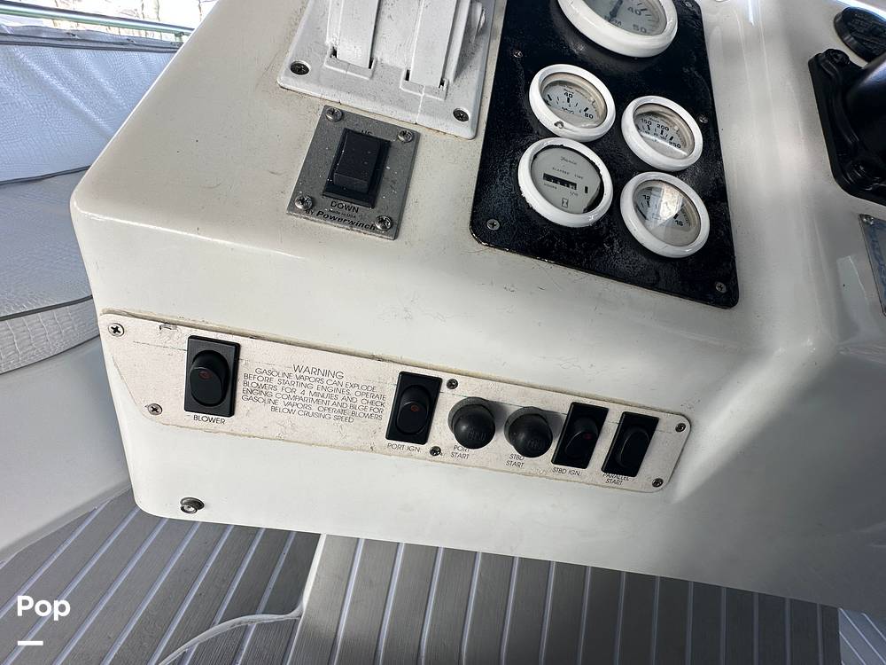 Slide: The Image of Mainship Sedan Bridge 40 1994 - 15102762