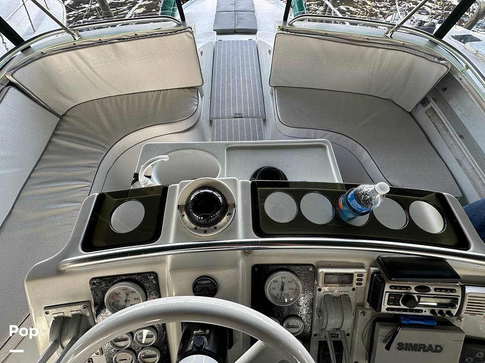 Slide: The Image of Mainship Sedan Bridge 40 1994 - 15102765