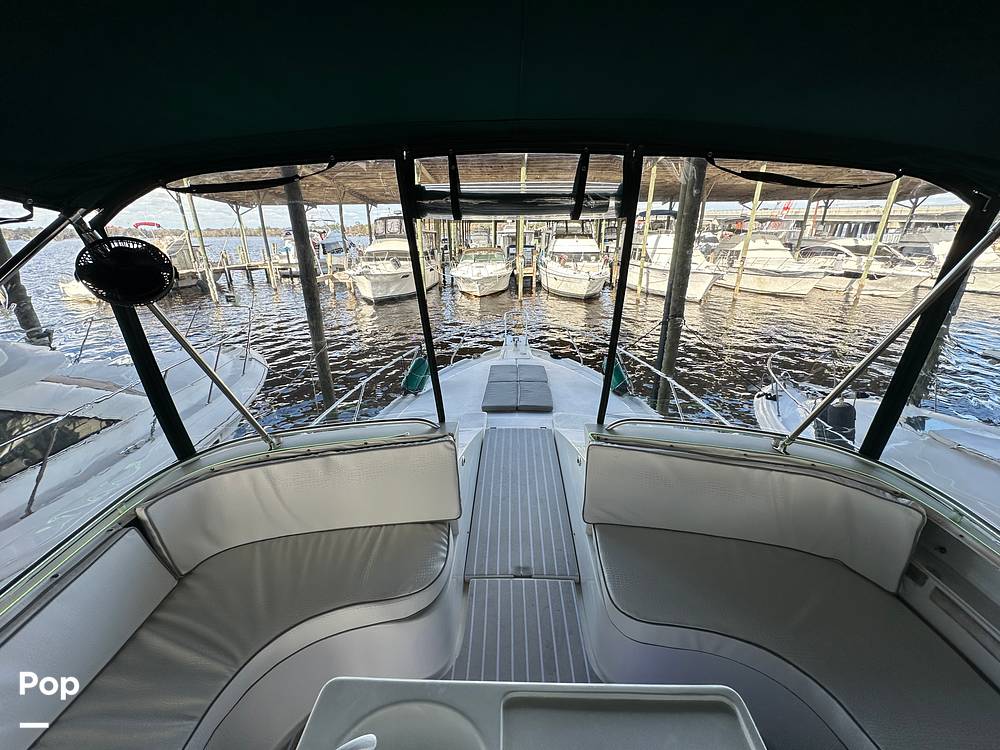 Slide: The Image of Mainship Sedan Bridge 40 1994 - 15102766