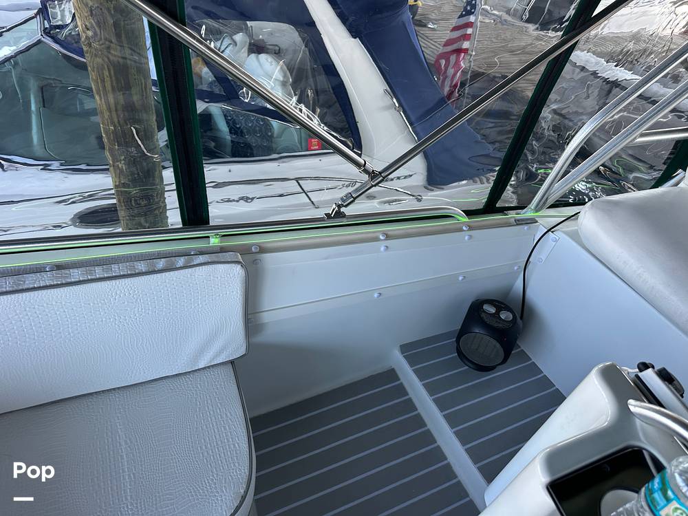 Slide: The Image of Mainship Sedan Bridge 40 1994 - 15115016
