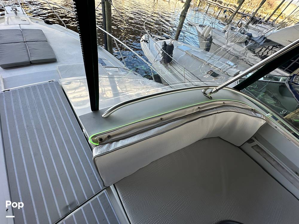 Slide: The Image of Mainship Sedan Bridge 40 1994 - 15102773