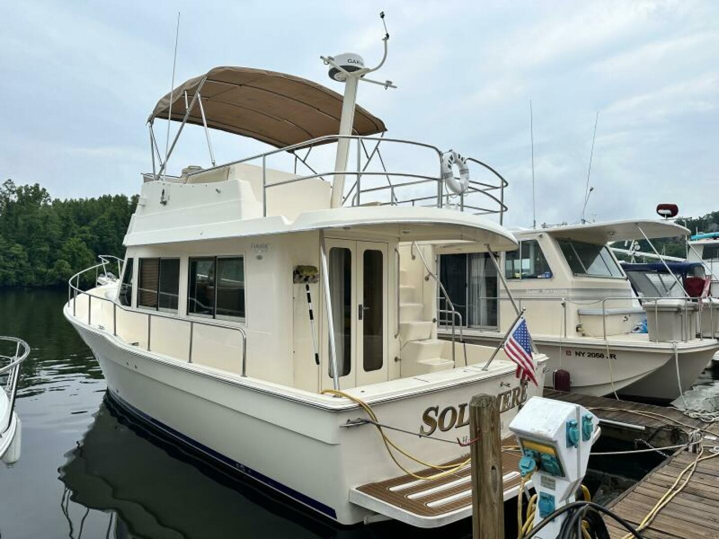 Slide: The Image of Mainship Trawler 2005 - 4259269