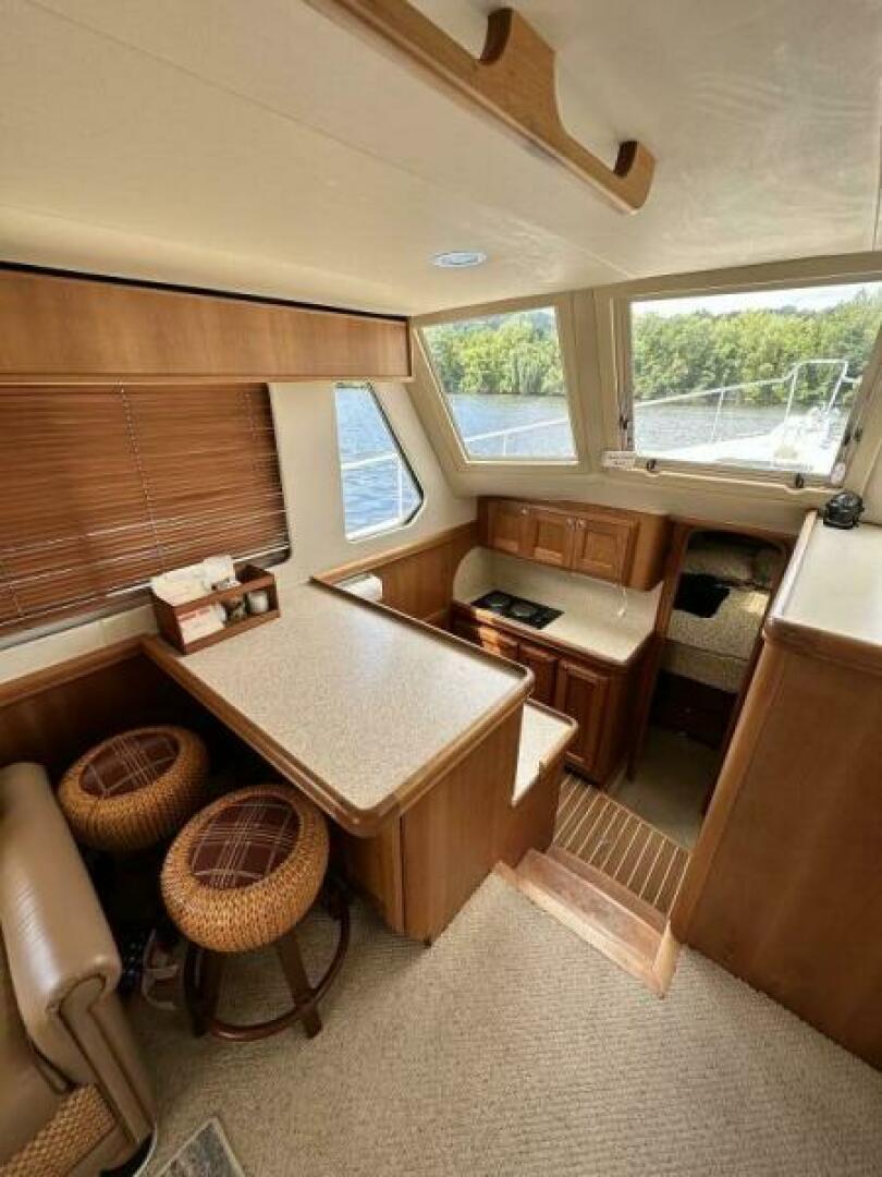 Slide: The Image of Mainship Trawler 2005 - 4259283