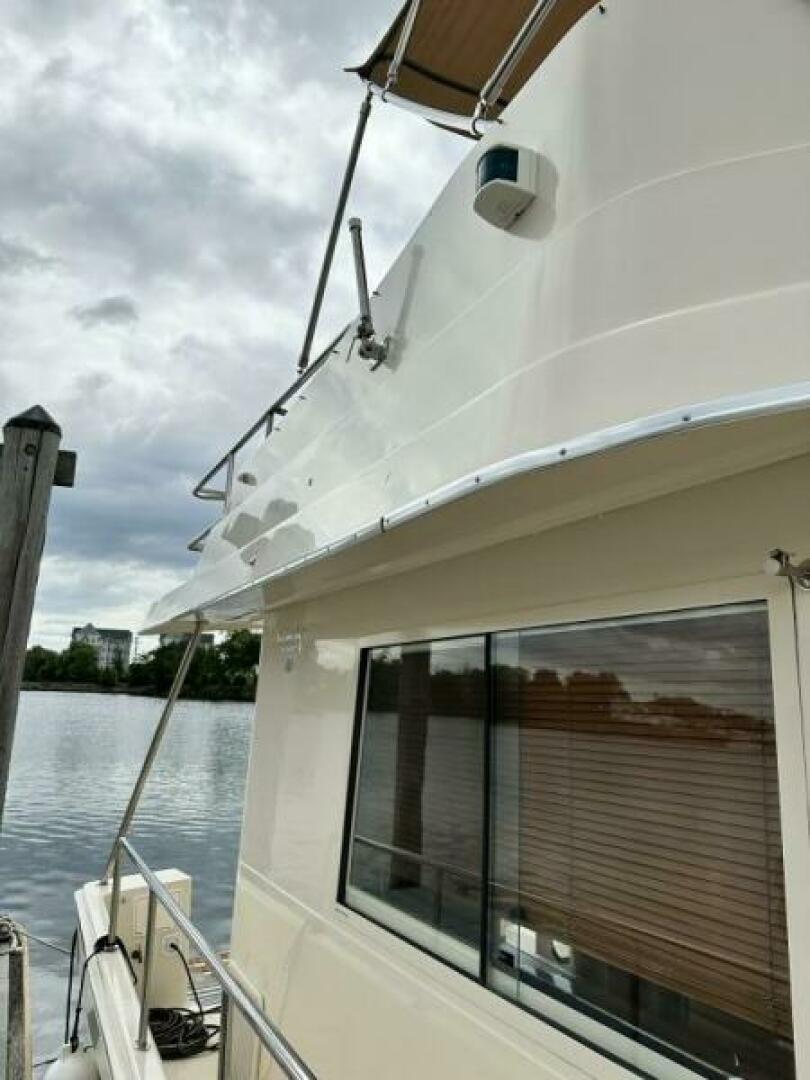 Slide: The Image of Mainship Trawler 2005 - 4259276