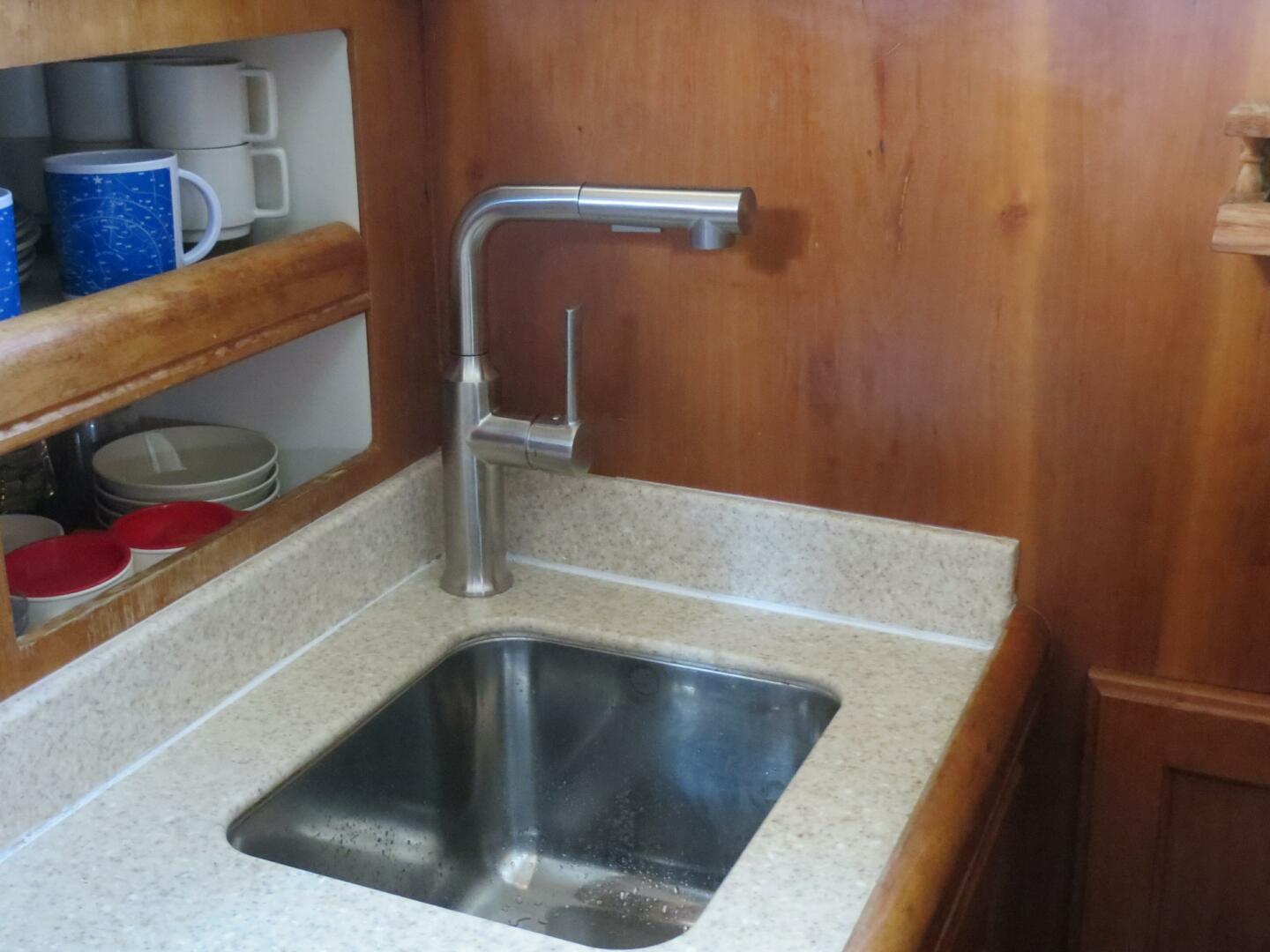 Slide: The Image of Mainship Trawler 2006 - 5503377