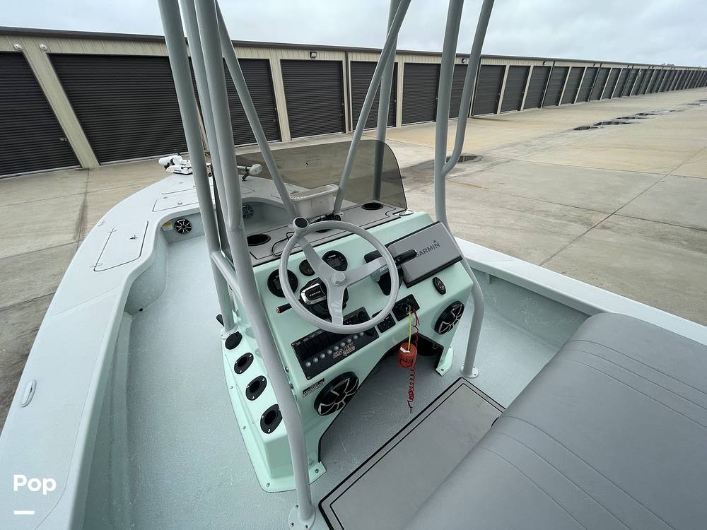 Slide: The Image of Windshield - 15124407