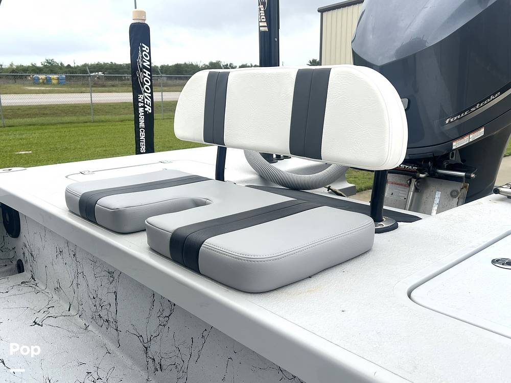 Slide: The Image of Transom Seating - 15400606