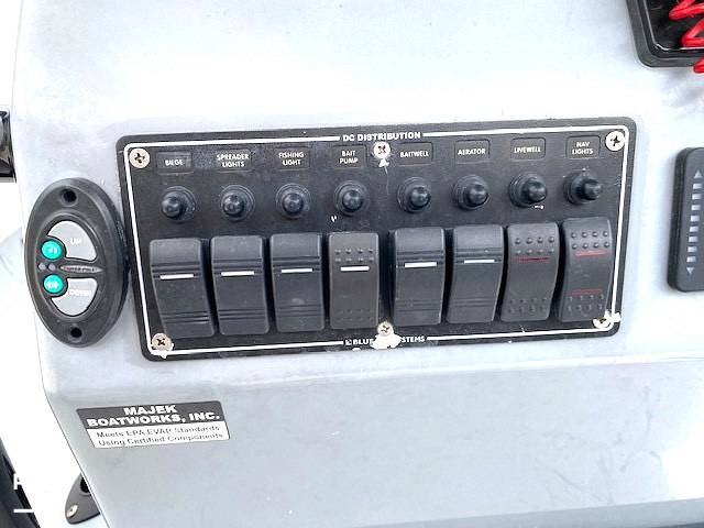 Slide: The Image of Majek Xtreme 25 2014 - 15417604