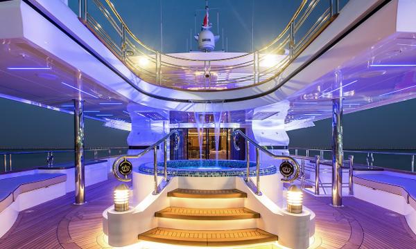 Slide: The Image of Majesty 155 2022 - 9