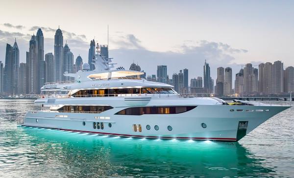 Slide: The Image of Majesty 155 2023 - 2