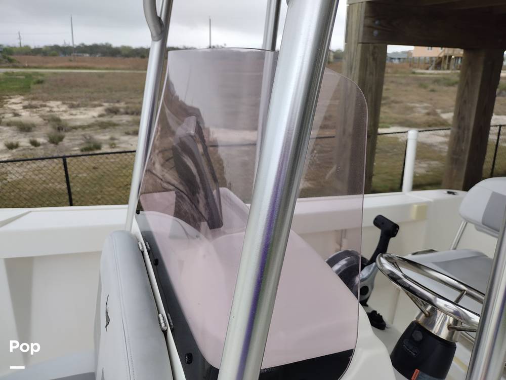 Slide: The Image of Windsheild - 12094789