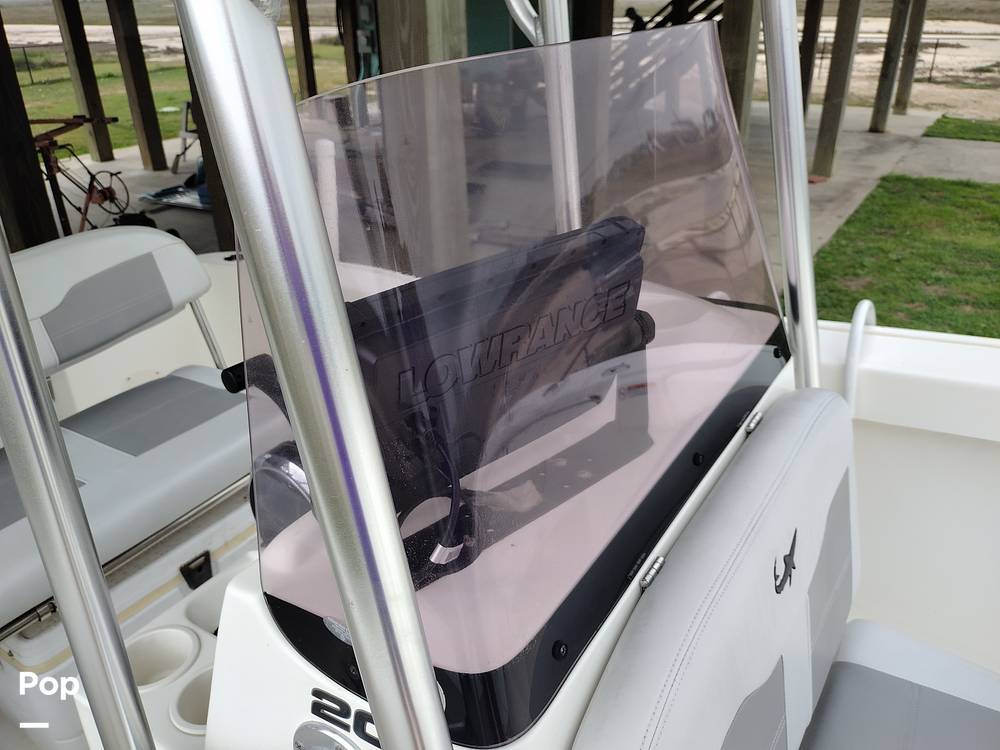 Slide: The Image of Windsheild - 12094820