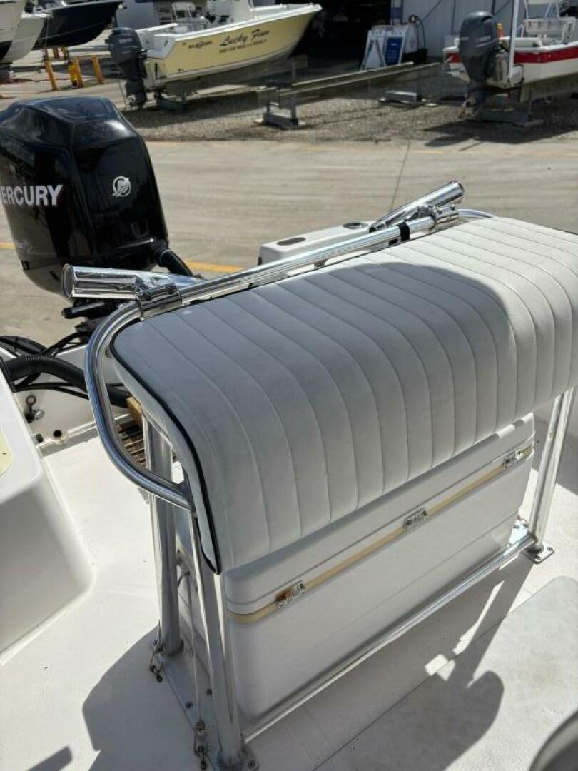 Slide: The Image of Mako 21 2003 - 5150260