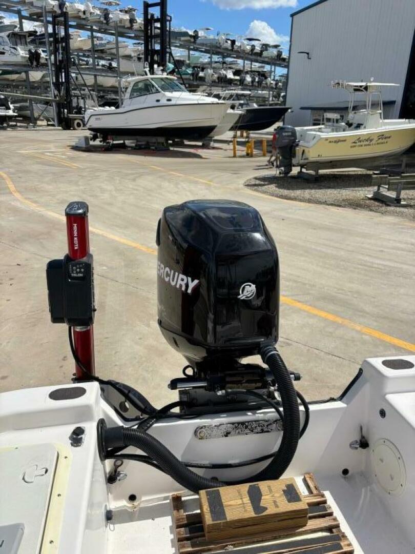 Slide: The Image of Mako 21 2003 - 5150265