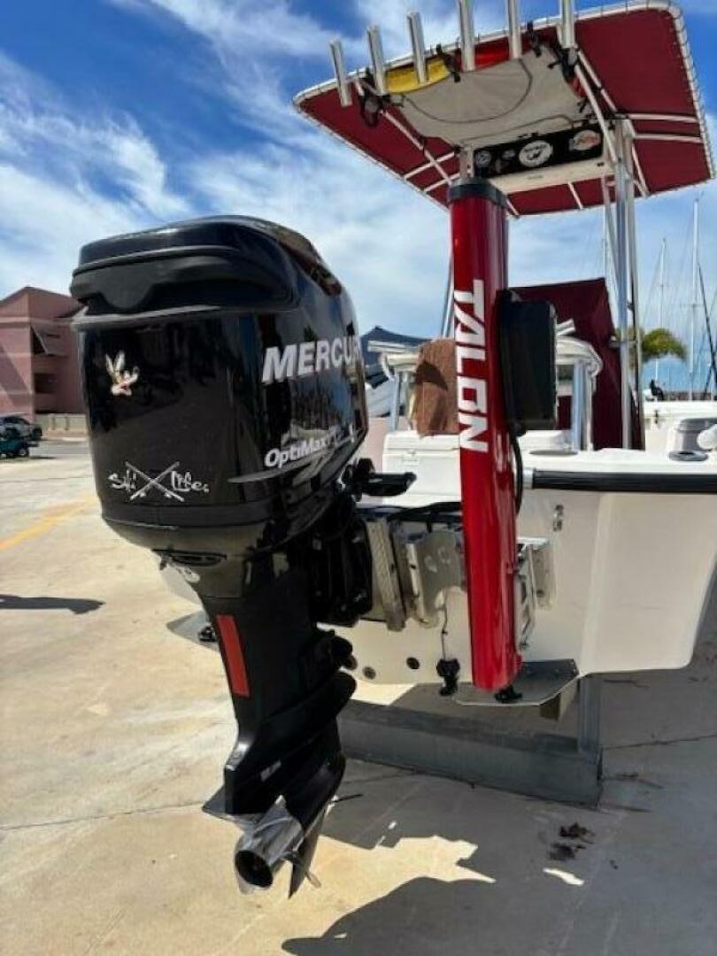 Slide: The Image of Mako 21 2003 - 5150271