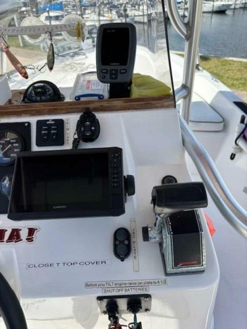 Slide: The Image of Mako 21 2003 - 5150272