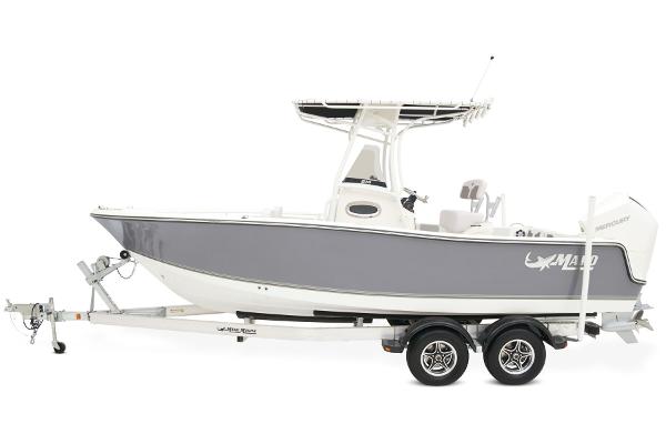 Slide: The Image of Mako 214 Center Console 2024 - 15