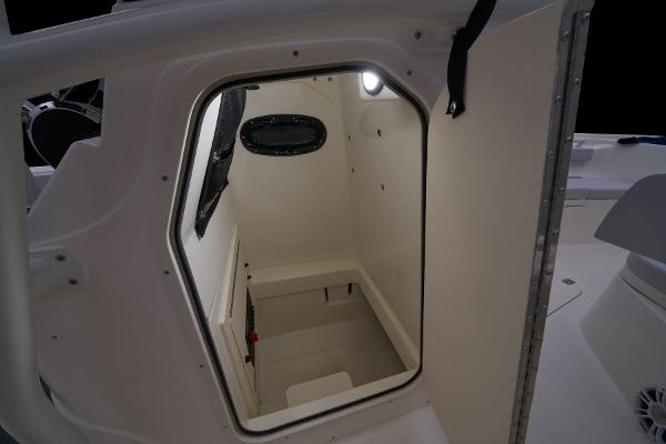 Slide: The Image of Mako 214 Center Console 2024 - 66