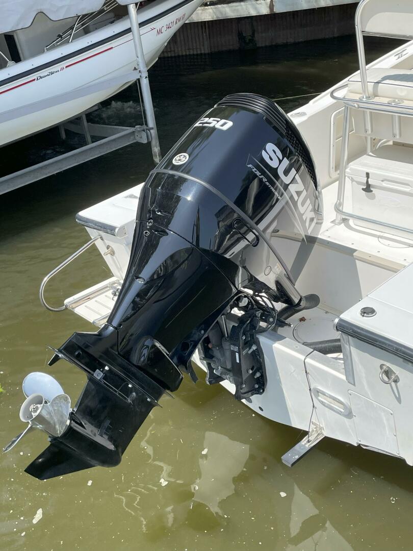 Slide: The Image of Mako 221 1995 - 5512954