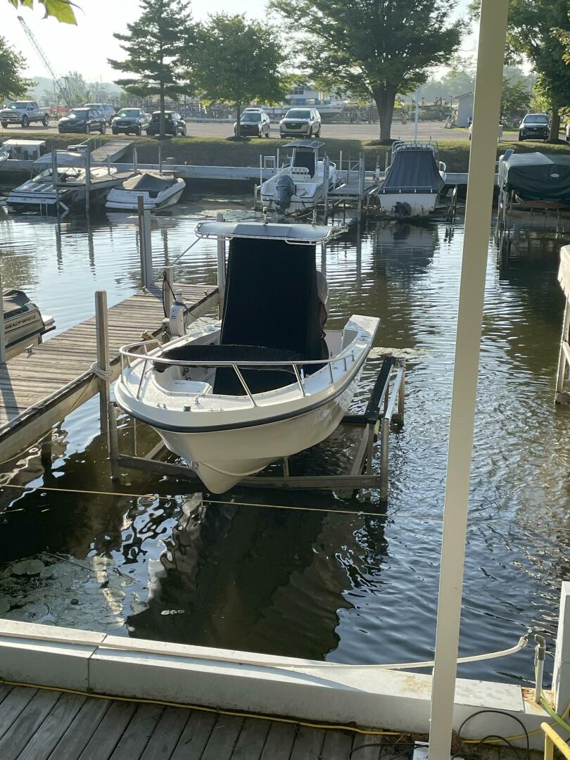 Slide: The Image of Mako 221 1995 - 5512960