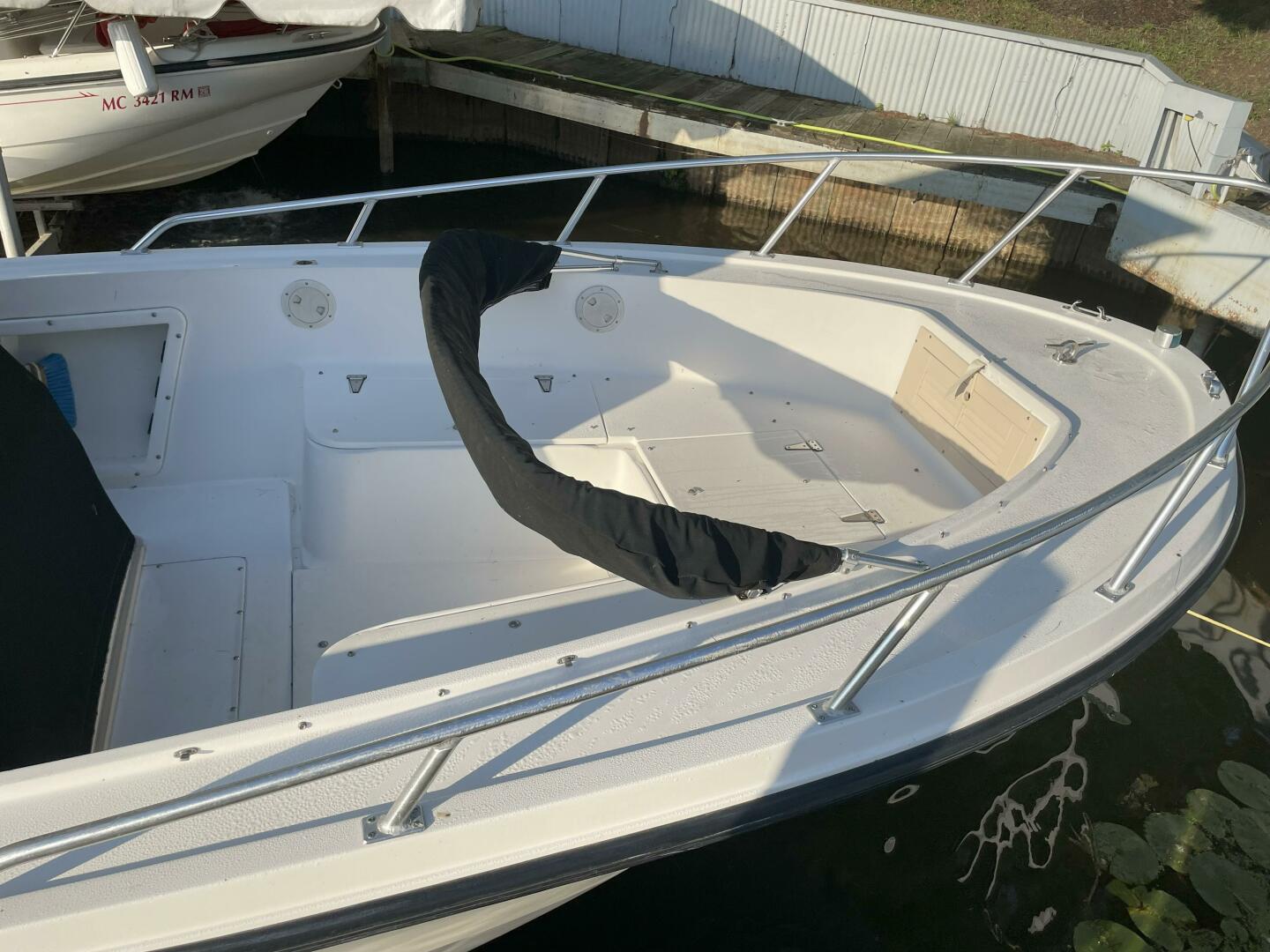 Slide: The Image of Mako 221 1995 - 5512967