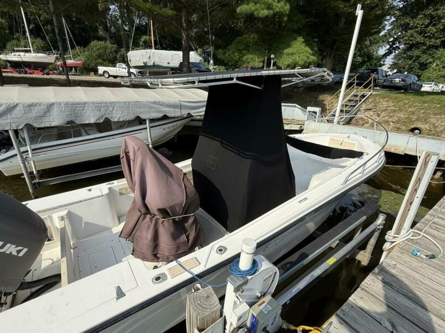 Slide: The Image of Mako 221 1995 - 5512971