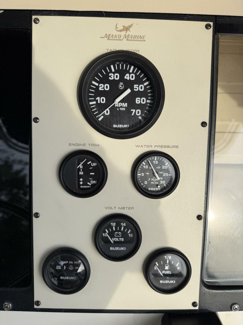 Slide: The Image of Mako 221 1995 - 5514722