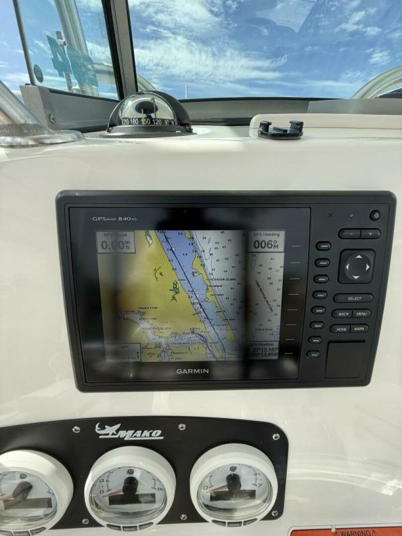 Slide: The Image of Mako 23 2014 - 5493398