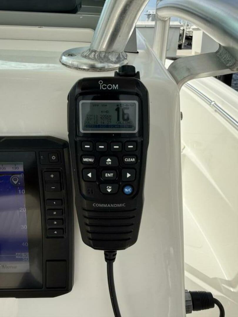 Slide: The Image of Mako 23 2014 - 5493399