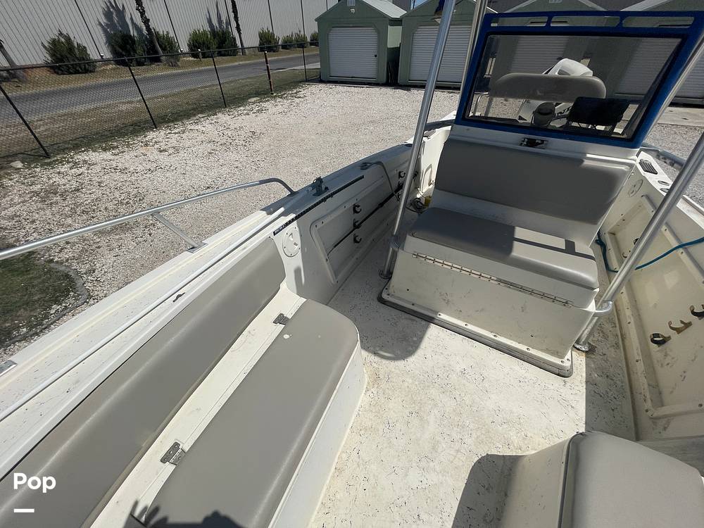 Slide: The Image of Passenger Seating With Backrest And Storage - 15265221
