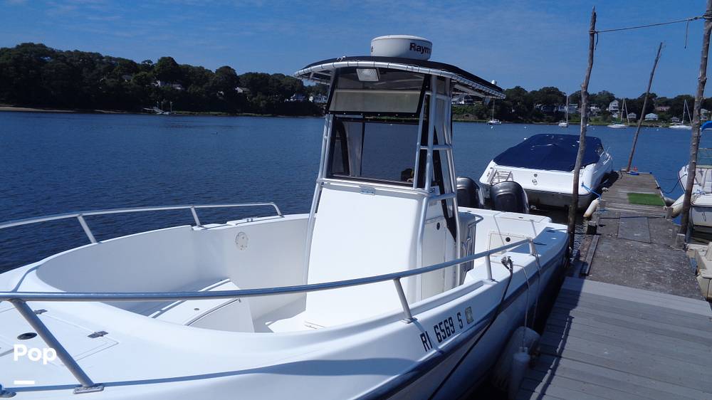 Slide: The Image of Mako 252 2002 - 15734716