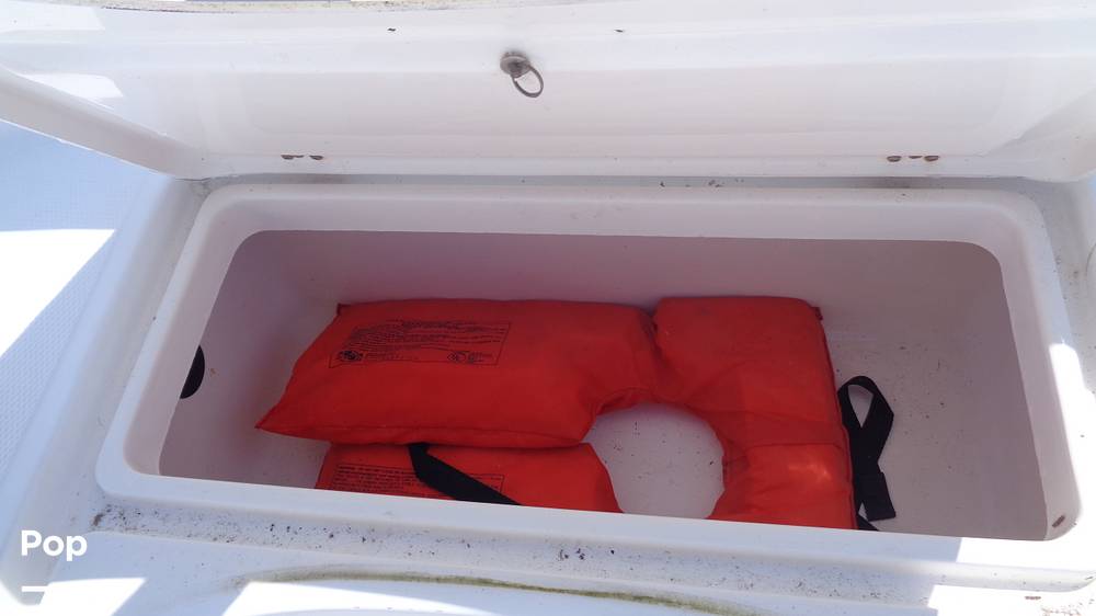 Slide: The Image of Mako 252 2002 - 15734806