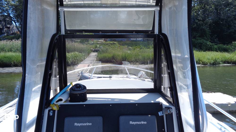 Slide: The Image of Mako 252 2002 - 15734816