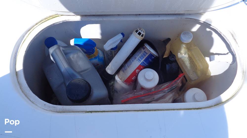 Slide: The Image of Mako 252 2002 - 15734833