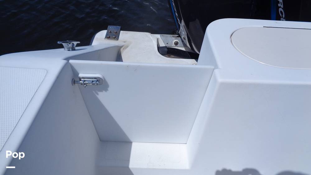 Slide: The Image of Mako 252 2002 - 15734834