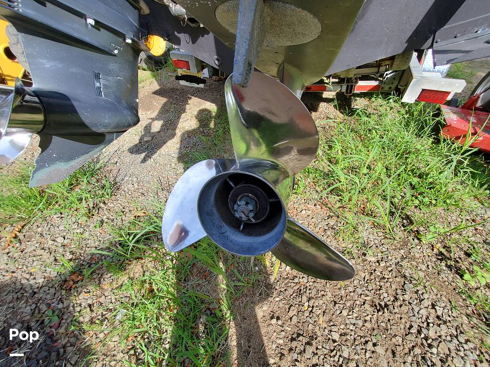 Slide: The Image of Mako 254 1983 - 9263971