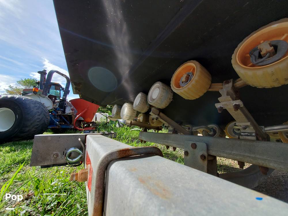 Slide: The Image of Mako 254 1983 - 9264116