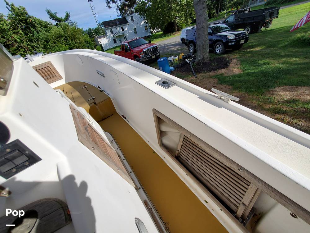 Slide: The Image of Mako 254 1983 - 9264177