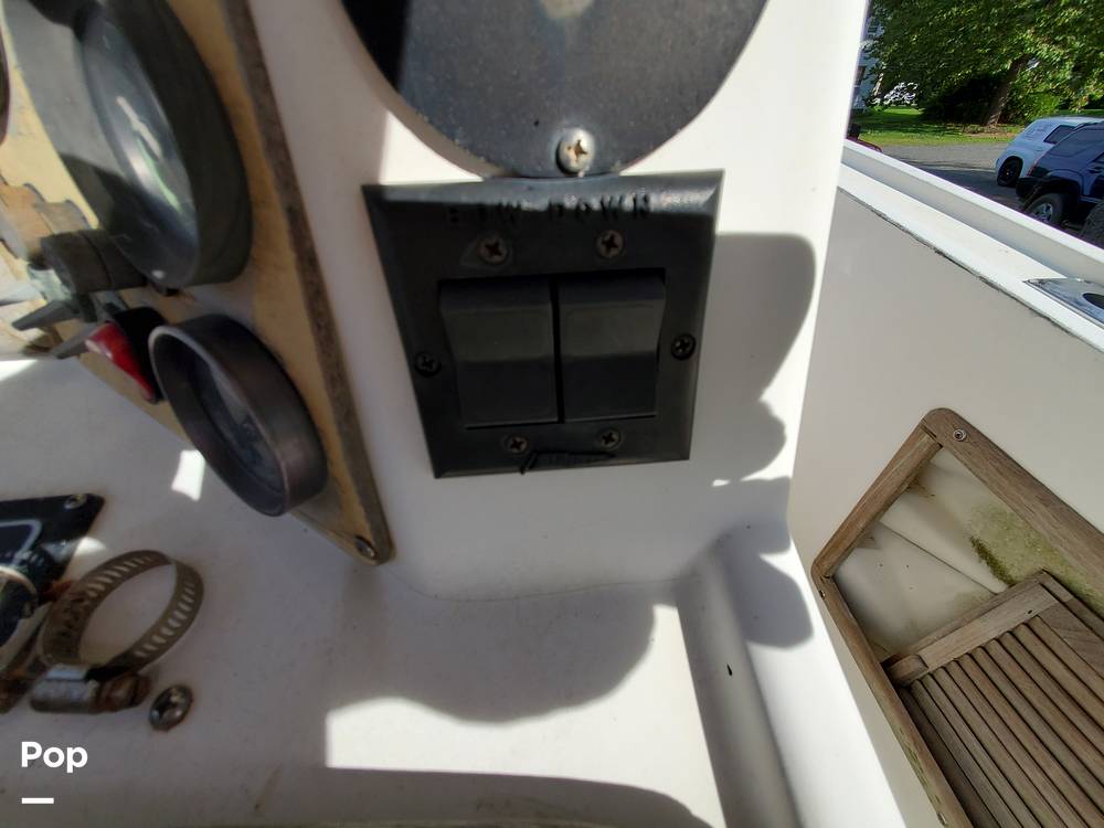 Slide: The Image of Mako 254 1983 - 9264226