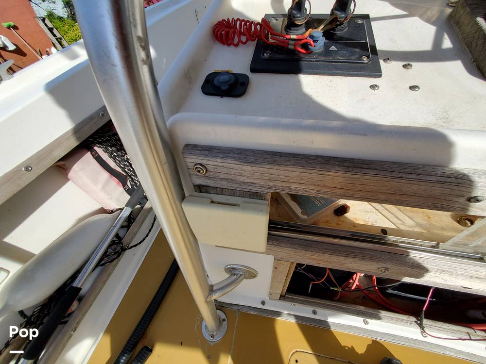 Slide: The Image of Mako 254 1983 - 9264228