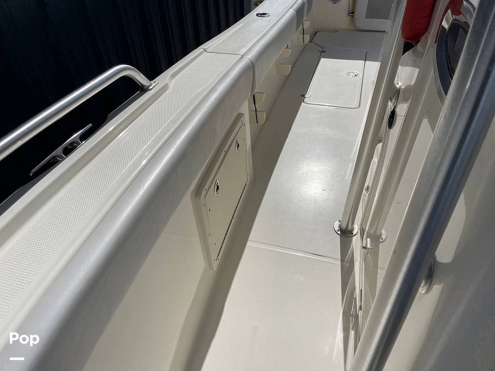 Slide: The Image of Non-skid Deck - 15076764