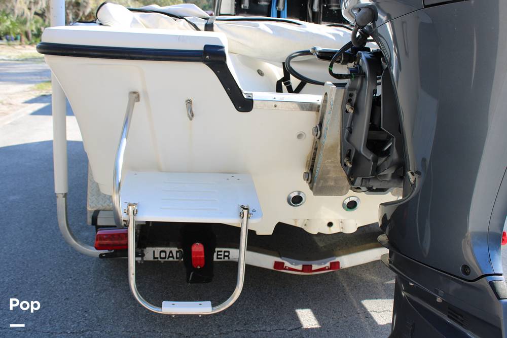 Slide: The Image of Mako Inshore 2201 2010 - 13839605