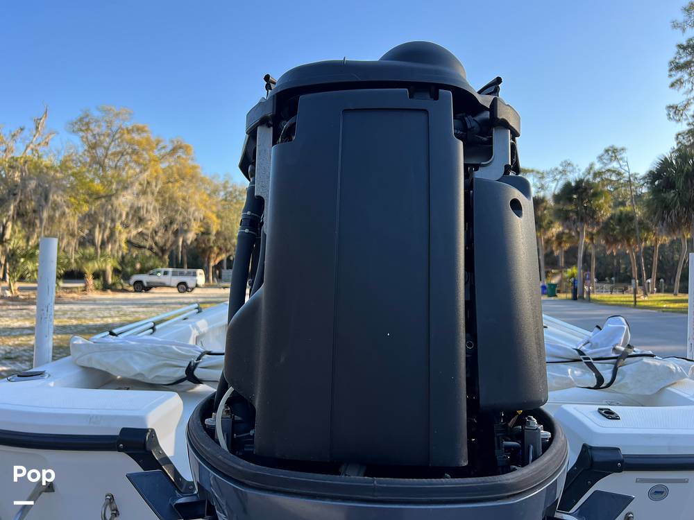 Slide: The Image of Mako Inshore 2201 2010 - 13839635