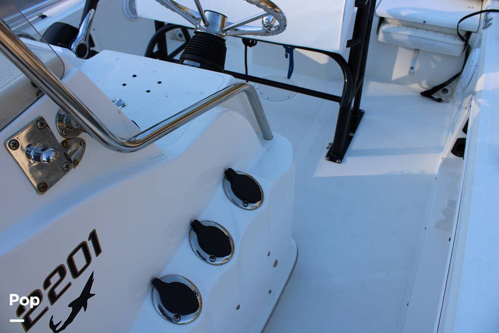 Slide: The Image of Mako Inshore 2201 2010 - 13839569