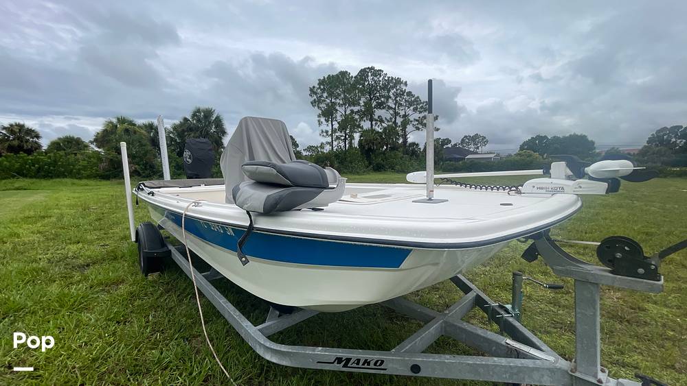 Slide: The Image of 2019 Mako Pro 19 Skiff - 15767741