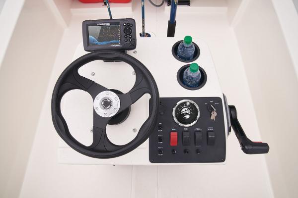 Slide: The Image of Manufacturer Provided Image: Mako Pro Skiff 13 CC - 20