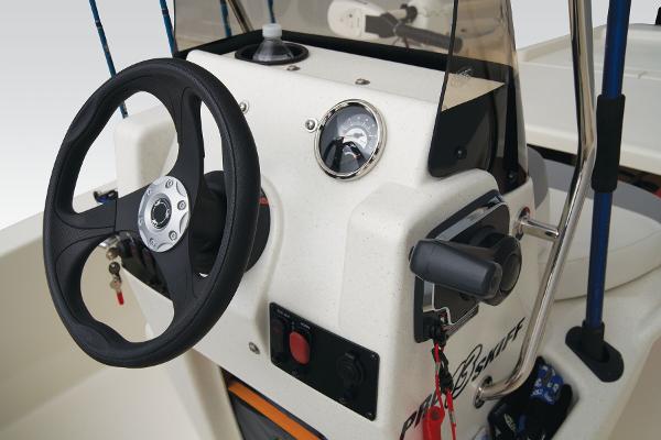 Slide: The Image of Mako Pro Skiff 13 CC 2025 - 30