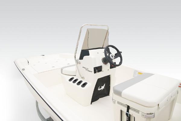 Slide: The Image of Mako Pro Skiff 15 CC 2024 - 24