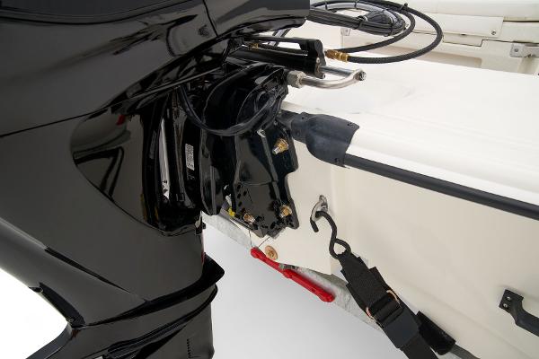 Slide: The Image of Mako Pro Skiff 15 CC 2024 - 43