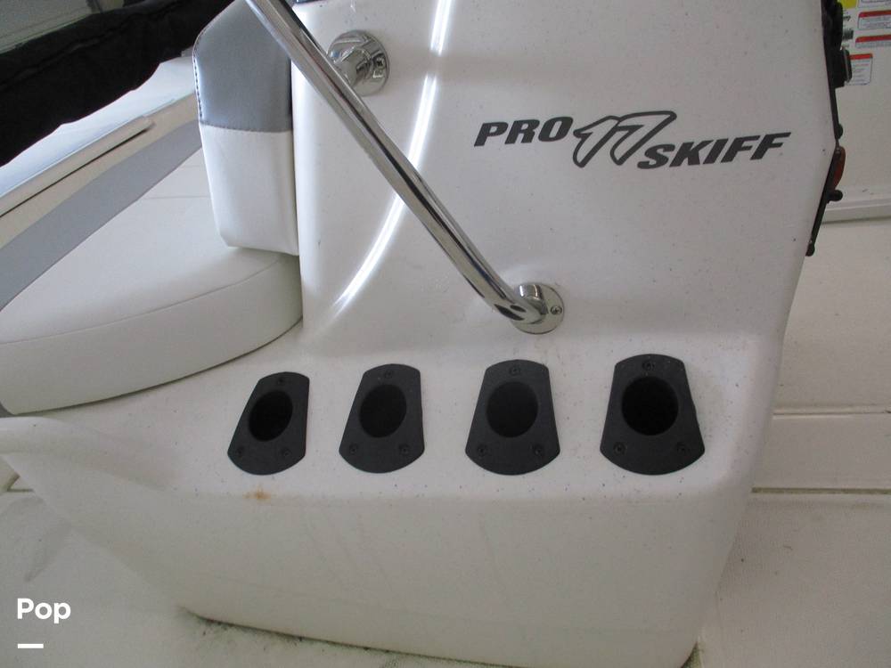 Slide: The Image of Mako Pro Skiff 17 2023 - 13689361